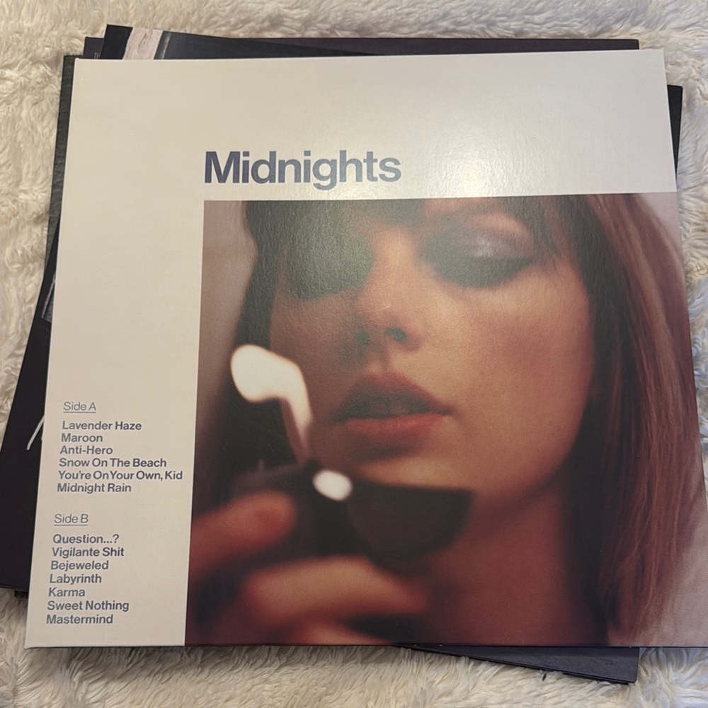Taylor swift midnights album vinyl record